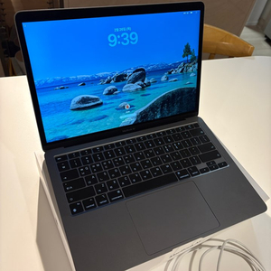 (풀박스 신품급) 맥북에어 M1 / 램 16GB / 사이클 5회 / 배터리 99%