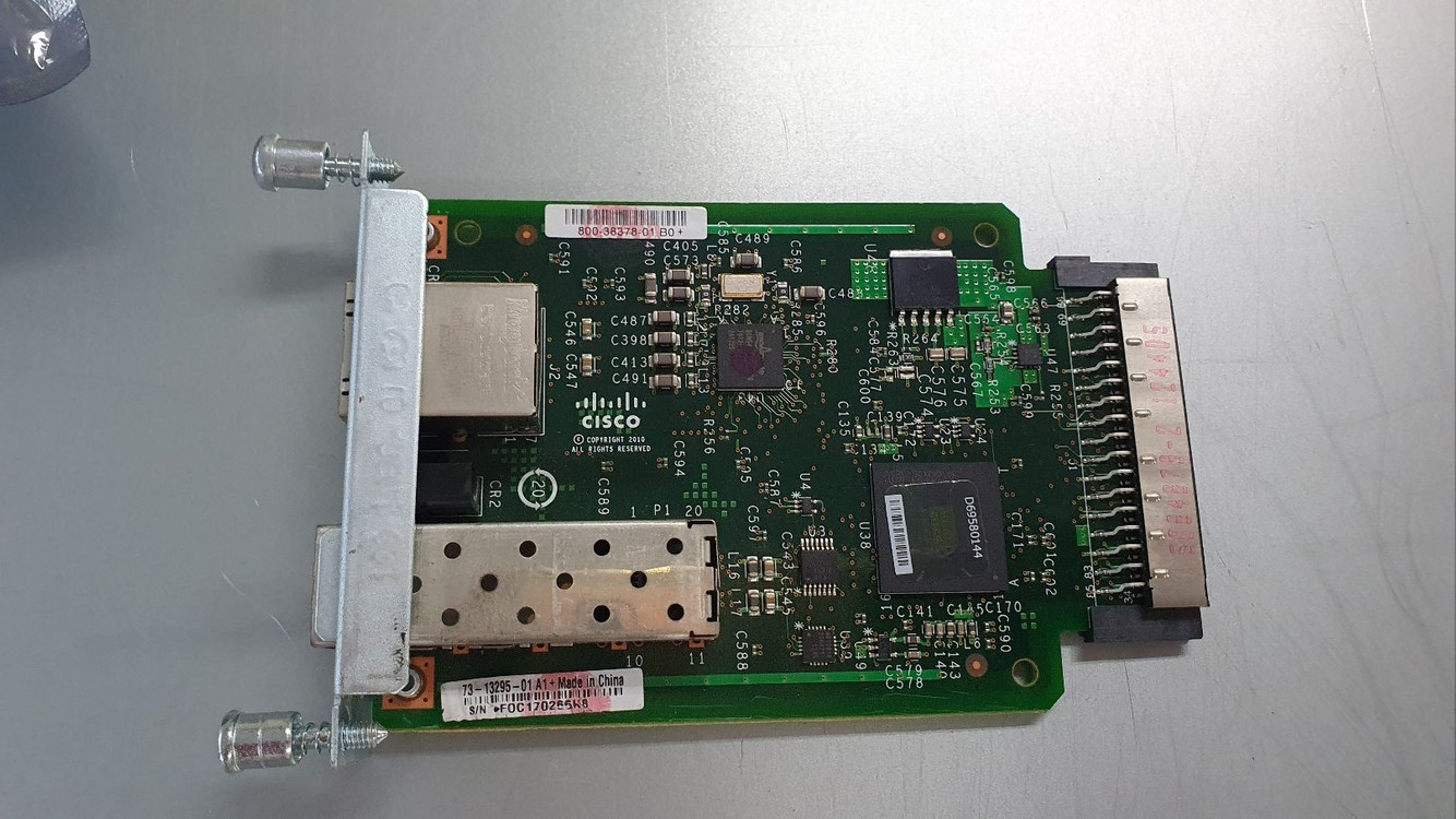 CISCO EHWIC-1GE-SFP-CU 73-13295-01 라우터 모듈--1