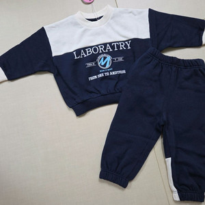 (새상품) 남아 기모 맨투맨 상하복세트 100사이즈