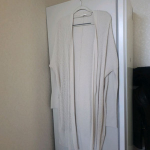 코스 골지 롱가디건