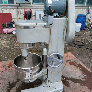 우주산업 대형 반죽기 16인지 안산 사사동 이미지