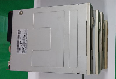 삼성3,5인치 fdd 플로피디스크 드라이브 팝니다--1