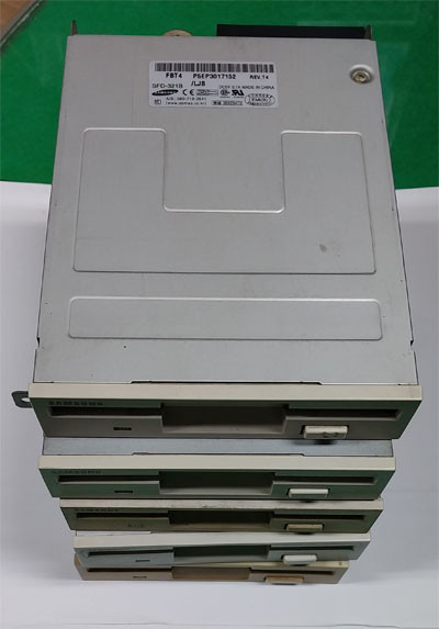 삼성3,5인치 fdd 플로피디스크 드라이브 팝니다--2
