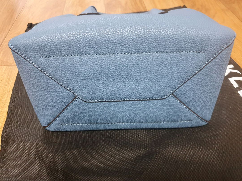 택포) 앤클라인 핸드백 (정가 358,000원)--4