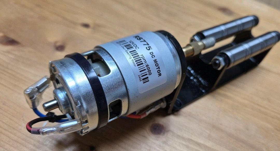 18650과 21700 배터리 갈갈이(니켈 제거)--1