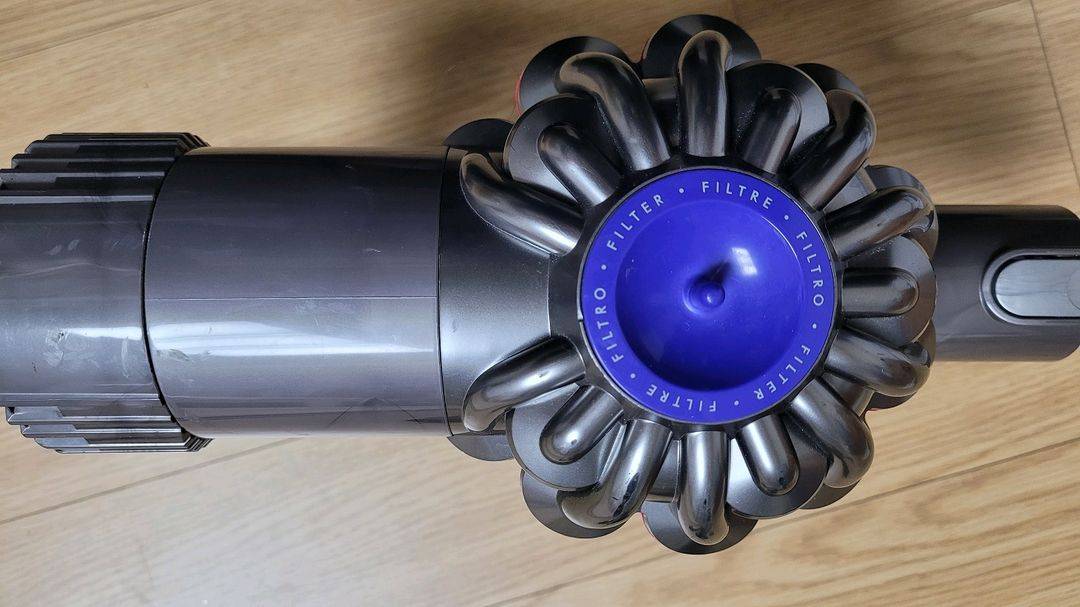 깨끗하게 세척한 다이슨 V6 무선 청소기(16분 연속동작)--2