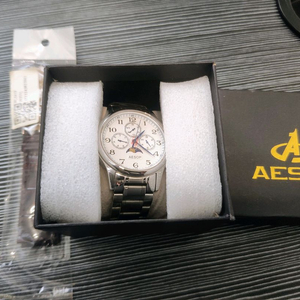 신품)문페이즈 사파이어글라스 워치 이미지