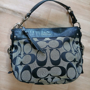 코치 숄더백