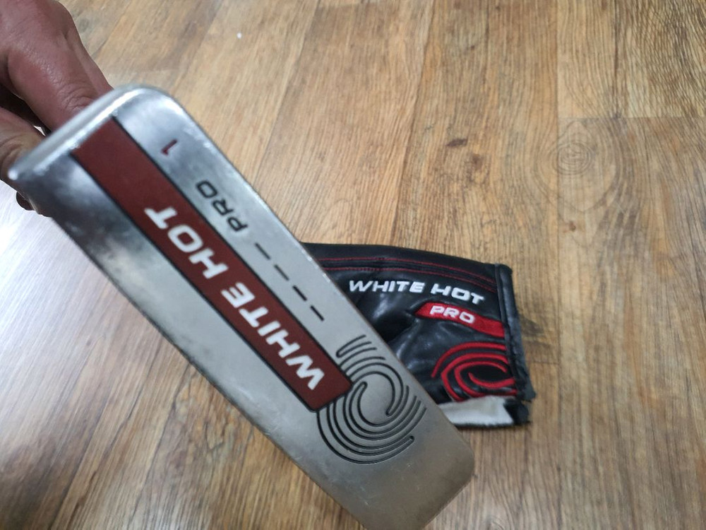 오딧세이 화이트핫 블레이드 퍼터--1