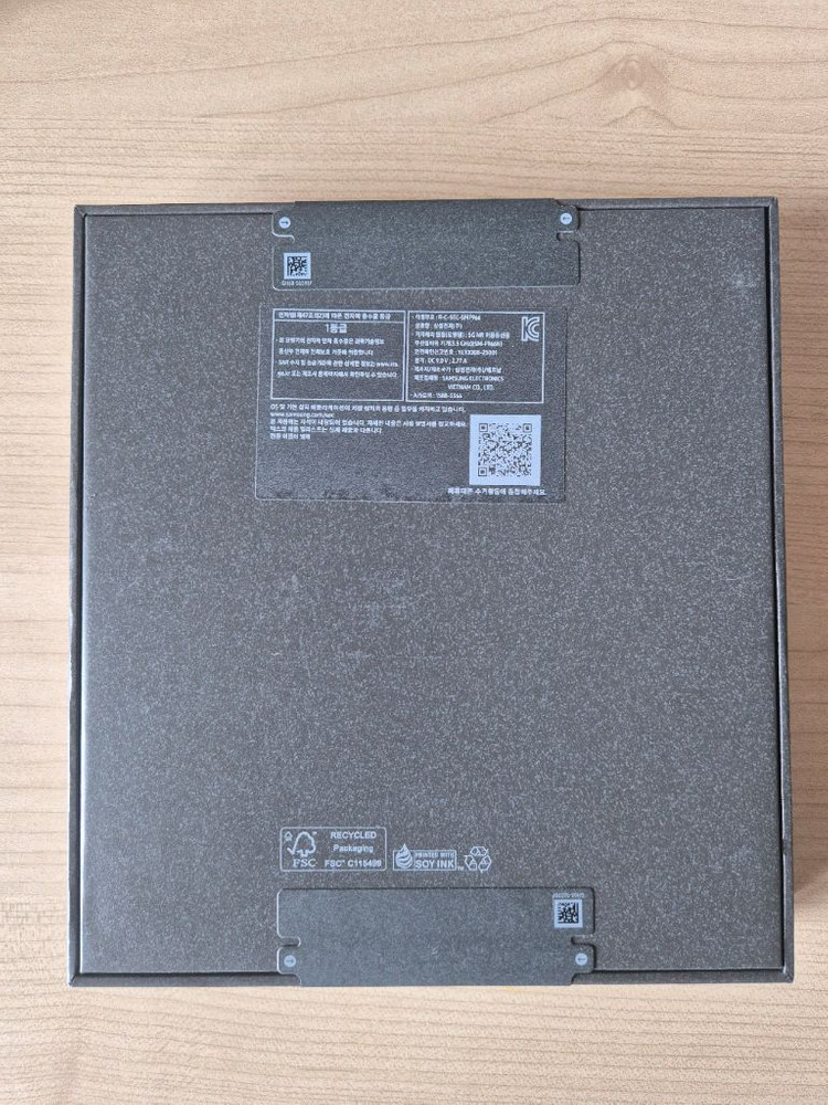 갤럭시 Z 폴드7 1TB 램16GB 자급제--1