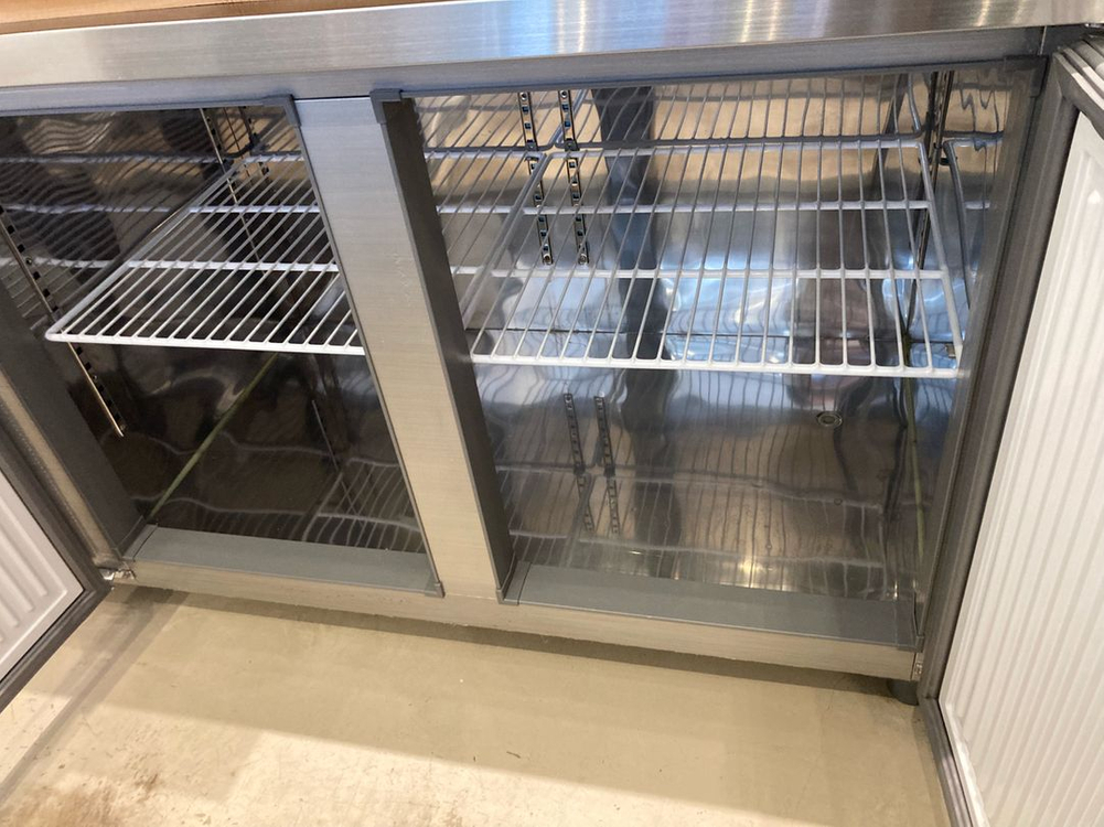 유니크대성 테이블냉장고 1500--1