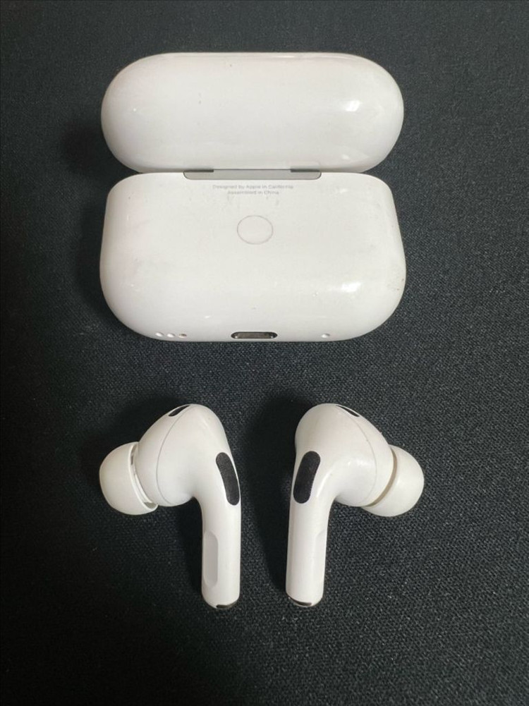 에어팟 프로2 (8핀) 이미지