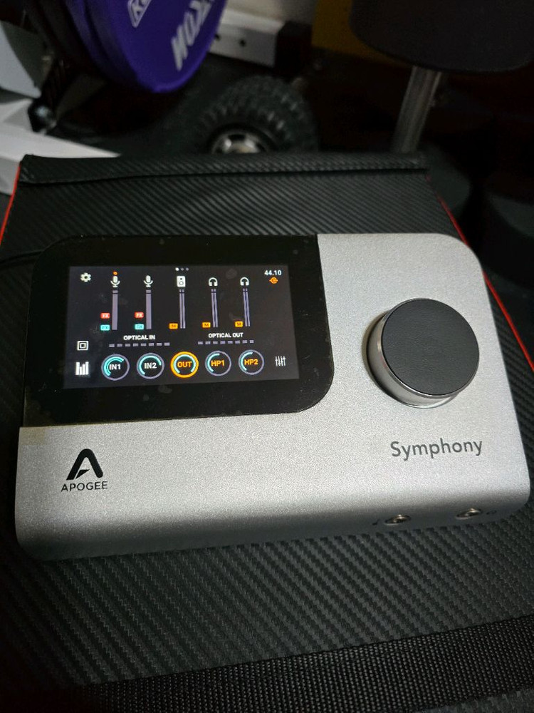 아포지 심포니 데스크탑 오디오 인터페이스--1