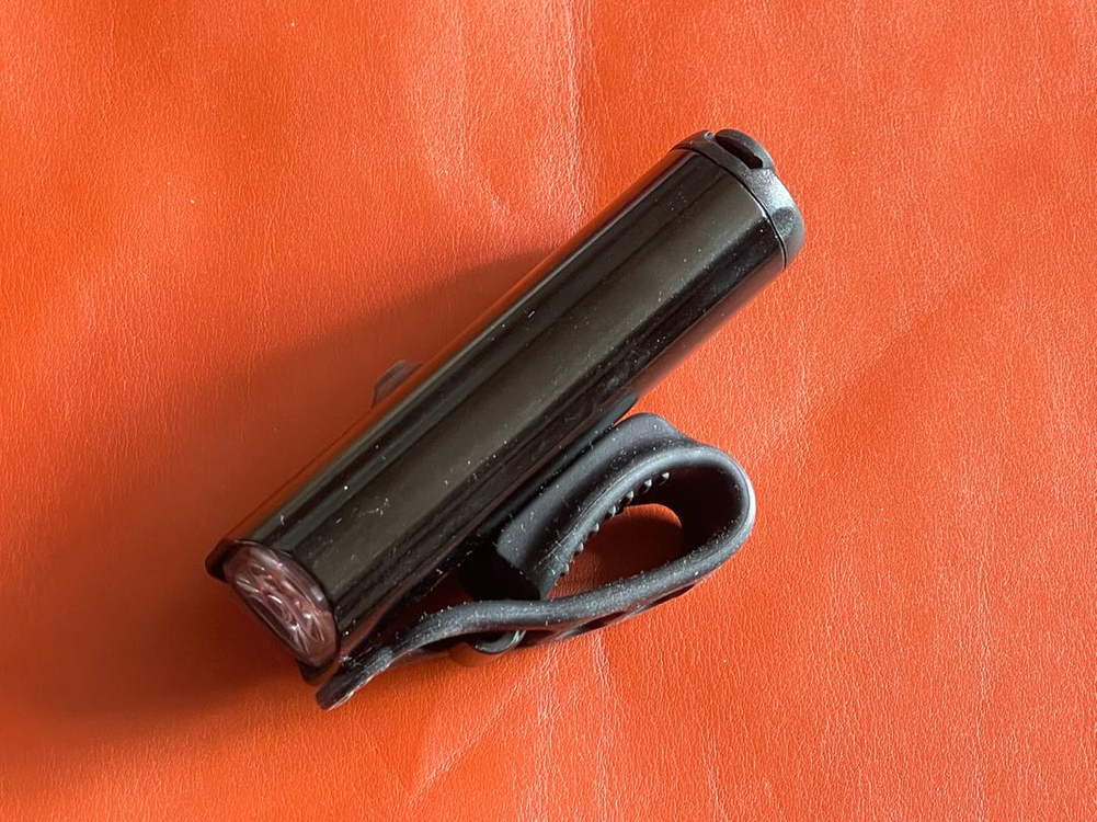 충전식 자전거 전조등 팝니다. 이미지