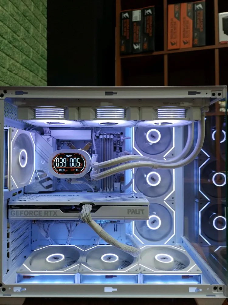 미사용 ) 9800X3D & RTX5070 컴퓨터 PC - 안심되는 중고거래