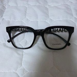 샤넬 안경테(안경알 선글라스 호환 가능) 새상품