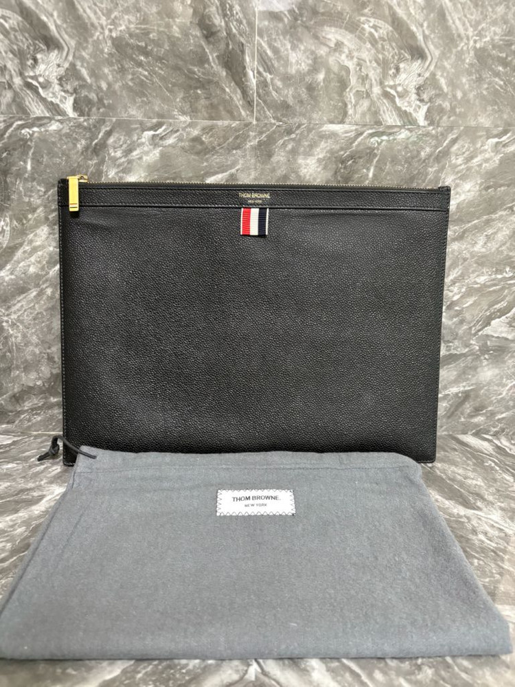 톰브라운 페블 그레인 도큐먼트 홀더 클러치--0