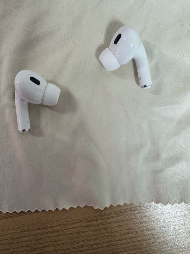 에어팟 프로 2세대 c타입 팝니다 이미지