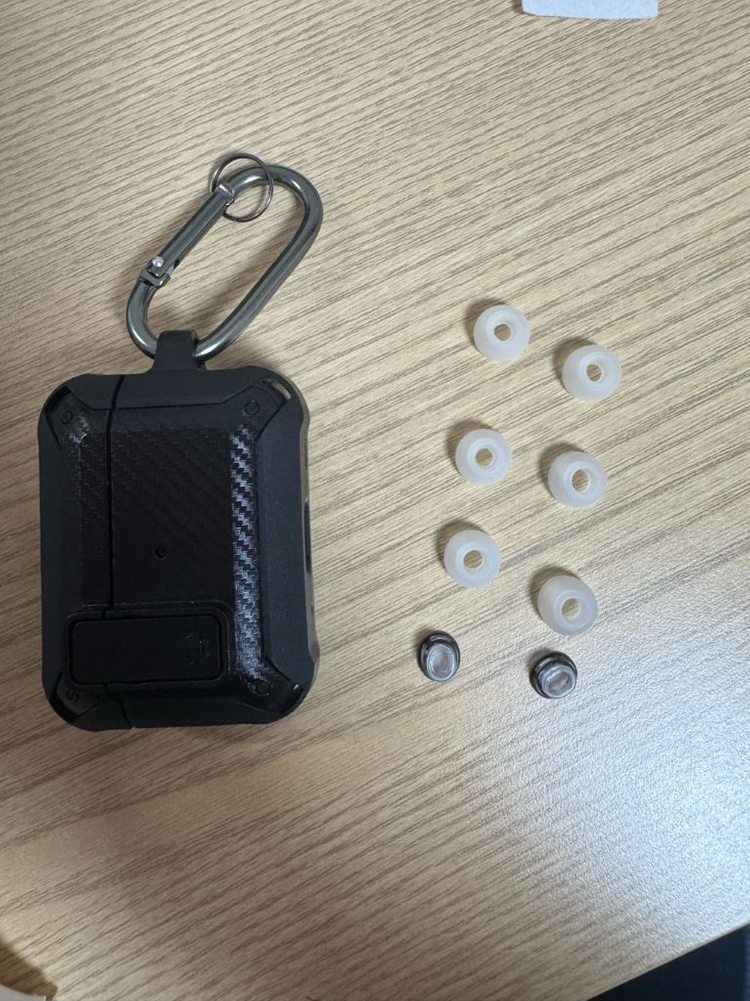 에어팟 프로 2세대 c타입 팝니다 이미지