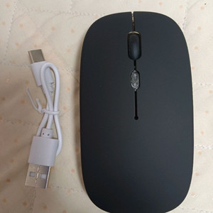 [택배비포함] 무선 마우스 새상품 (충전식)