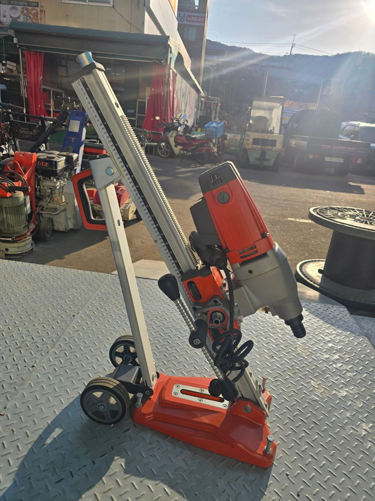 허스크나바 습식코어드릴 판매--1