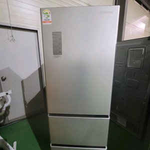 무료배송설치 딤채 330L 김치냉장고 2015,12제조,,