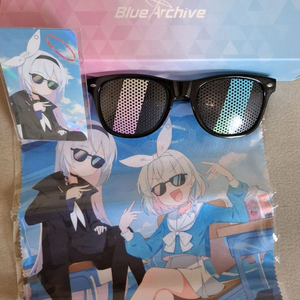 블루아카이브 딸기우유 컴플렉스 선글라스