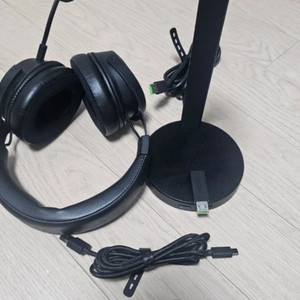 레이저 크라켄V3 pro & 레이저 베이스스테이션