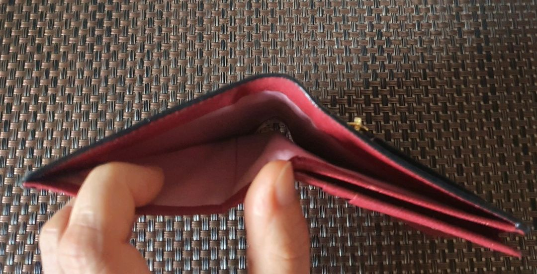 질스튜어트 반지갑--2