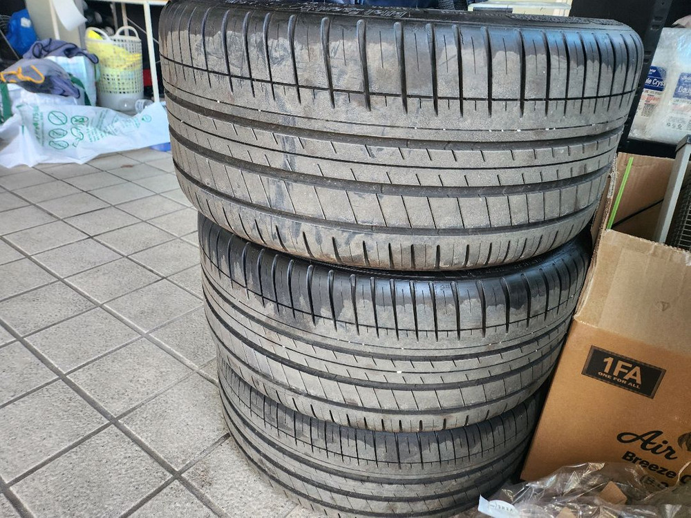 미쉐린 Pilot Sport 3 275 30 20 이미지