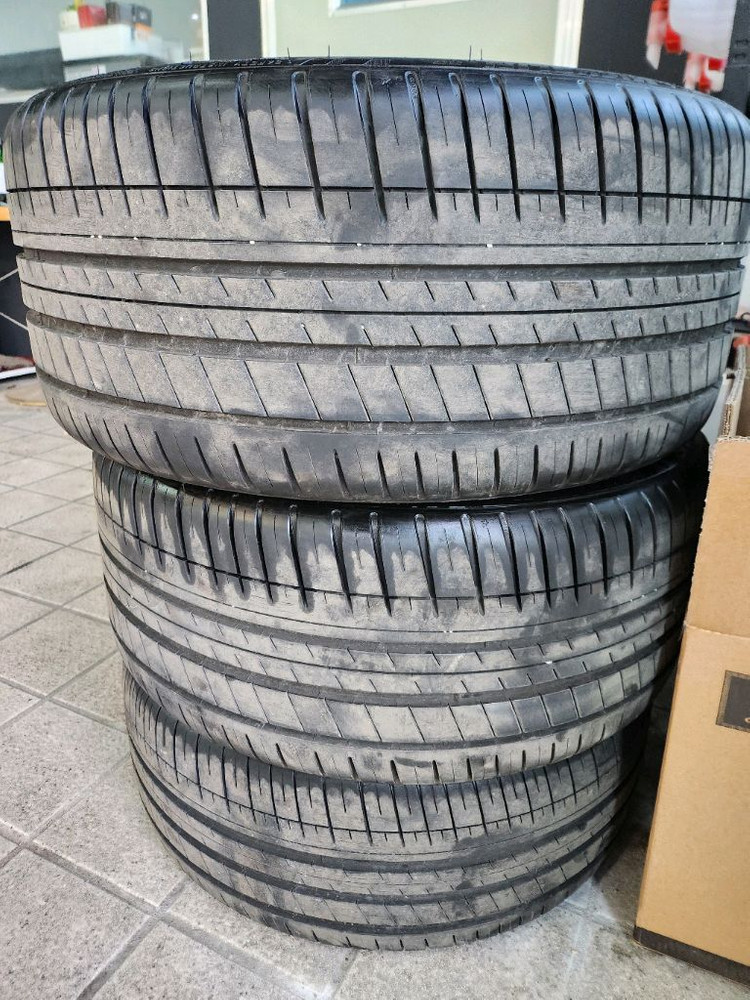 미쉐린 Pilot Sport 3 275 30 20 이미지