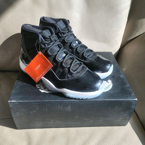 조던 11 스페이스잼 290사이즈 미시착 새제품