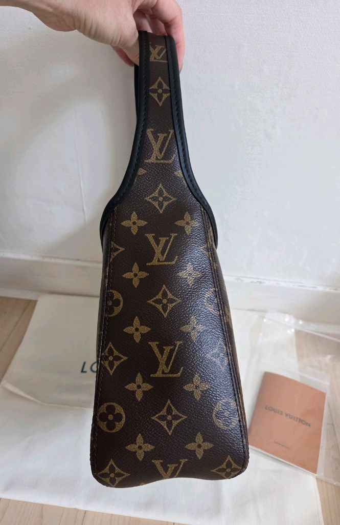 루이비통 급처ㅠ샤넬 프라다 미우미우 생로랑 오늘만18--6