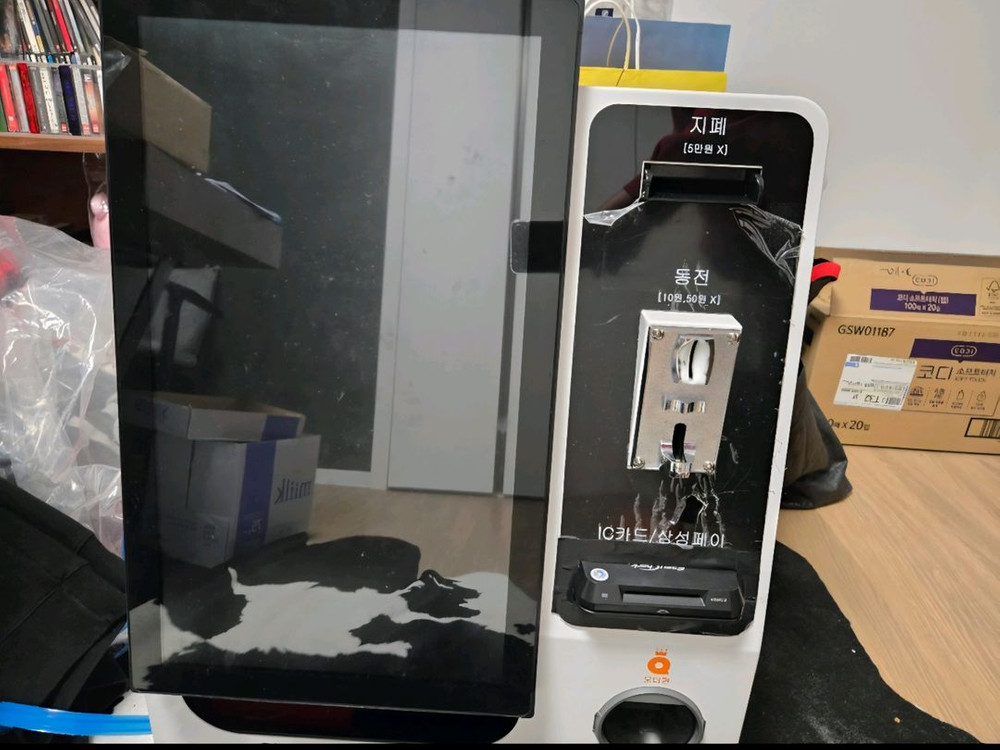 오더퀸 키오스크 현금겸용 판매합니다--2