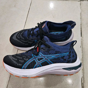 아식스런닝화(260)