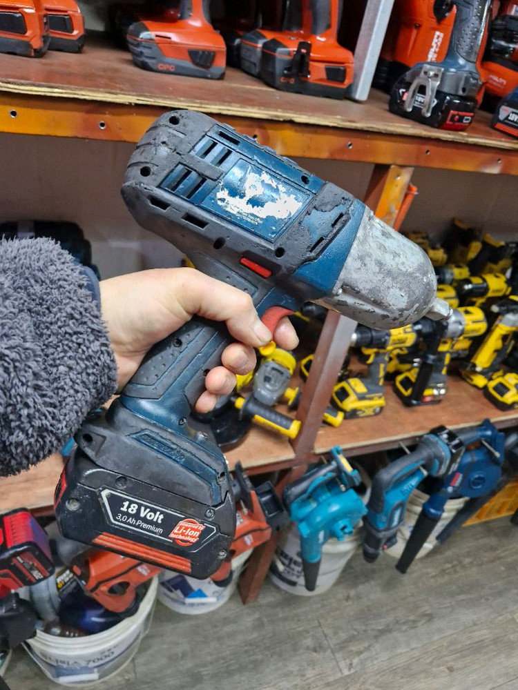 보쉬충전임팩렌치GDS18VLIHT하이토크임팩렌치 650N 배터리포함 이미지