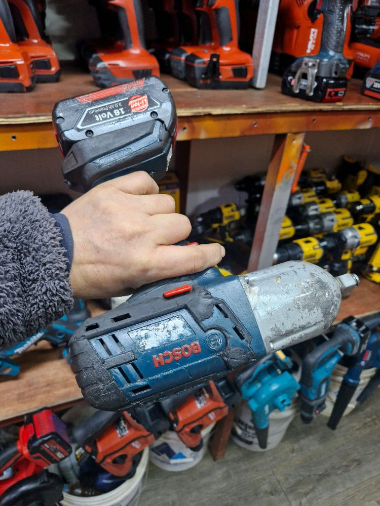 보쉬충전임팩렌치GDS18VLIHT하이토크임팩렌치 650N 배터리포함 이미지