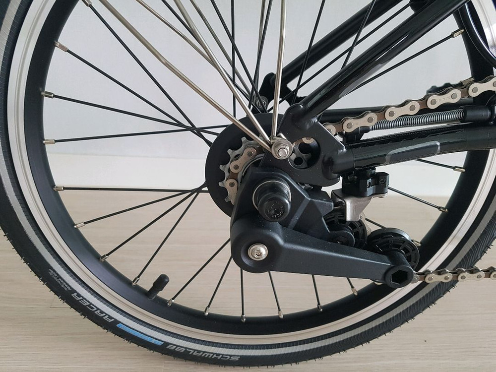 24년 브롬톤 블랙라커 어반로우 c라인 팝니다--4