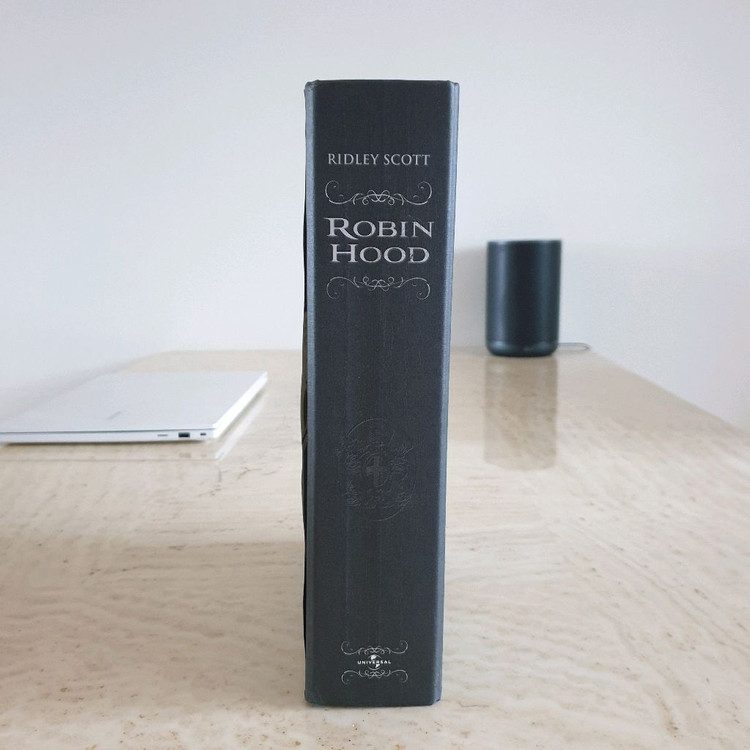 로빈후드 블루레이 한정판--1