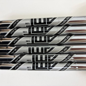 다이나믹골드 AMT블랙 S200 5-P 샤프트