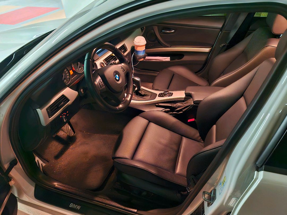 bmw e90 320d 블랙엔화이트--8