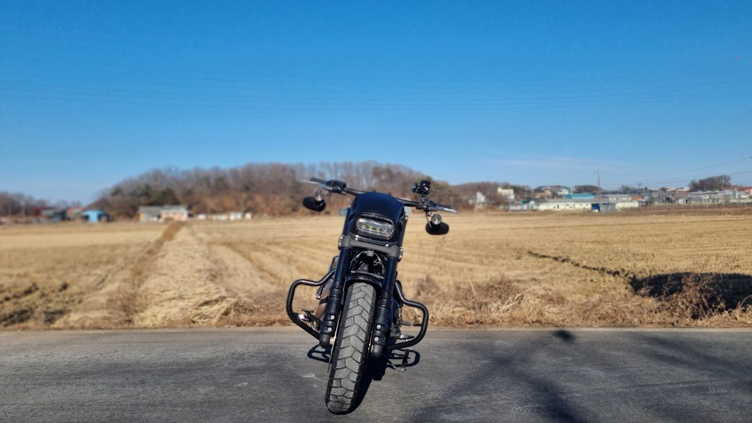 할리데이비슨 팻밥 21년식/3만대키로수/머플러구조변경완료/급매--1