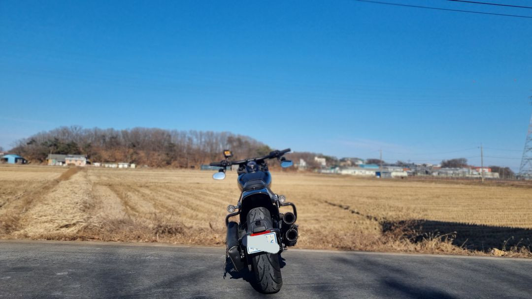 할리데이비슨 팻밥 21년식/3만대키로수/머플러구조변경완료/급매--7