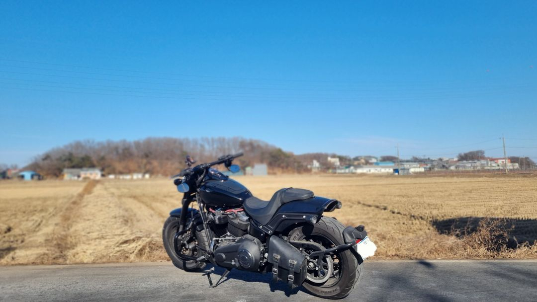 할리데이비슨 팻밥 21년식/3만대키로수/머플러구조변경완료/급매--8