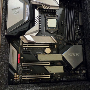 i9-9900ks, Z390 어로스 익스트림 aorus xtreme,(i9-9900k, ddr4 32gb 추가가능)