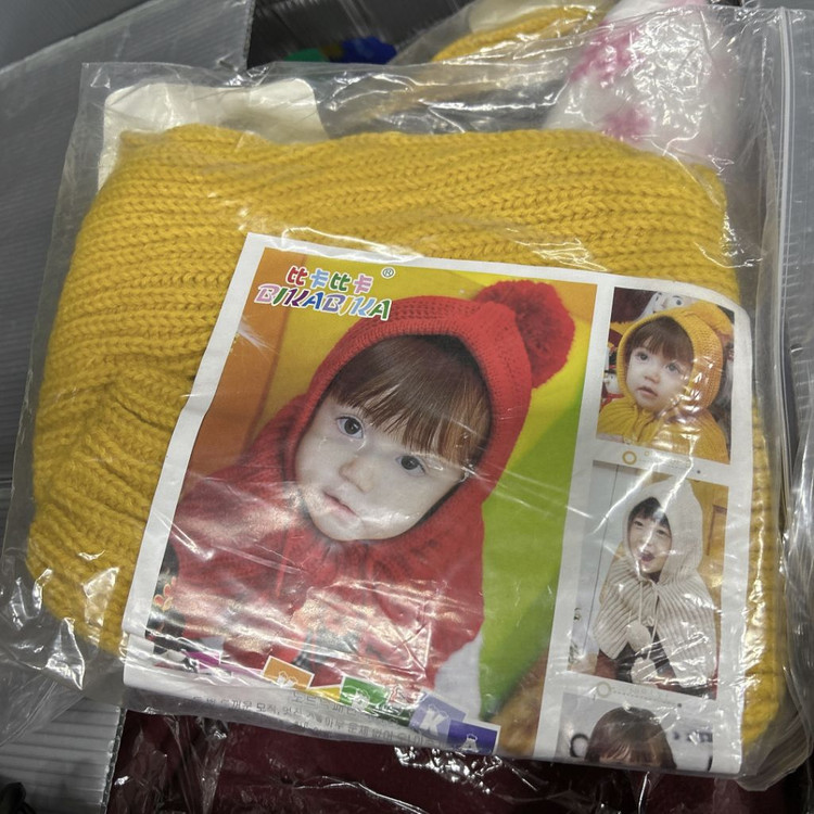 [새제품/ 대량구매가능!] 겨울용품 모자 니트 목도리--2