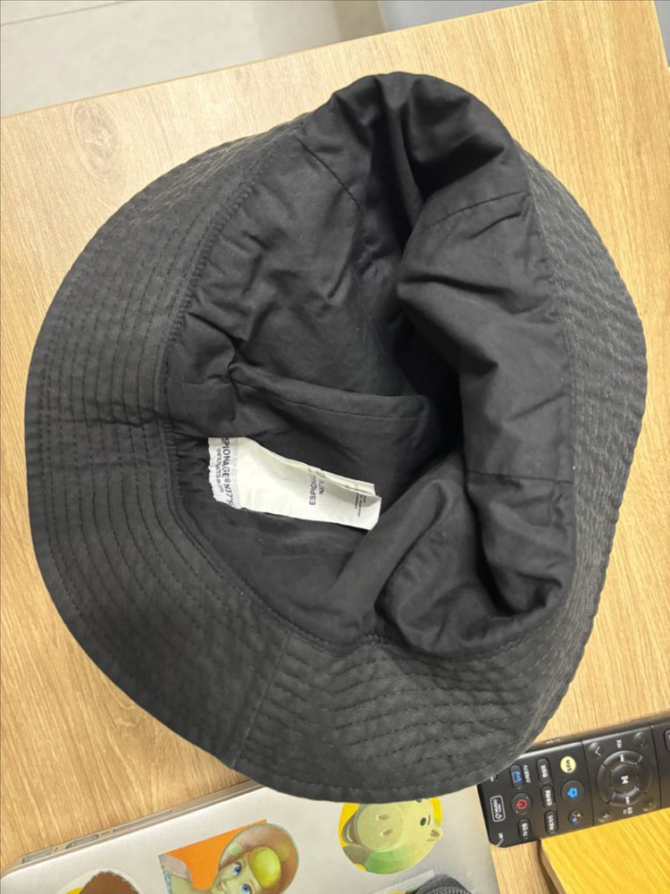 에스피오나지 버킷햇(1회착용)--1