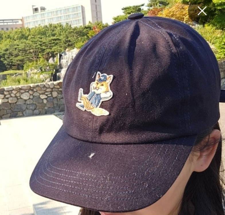 메종키츠네 드레스드 폭스 네이비 모자--9