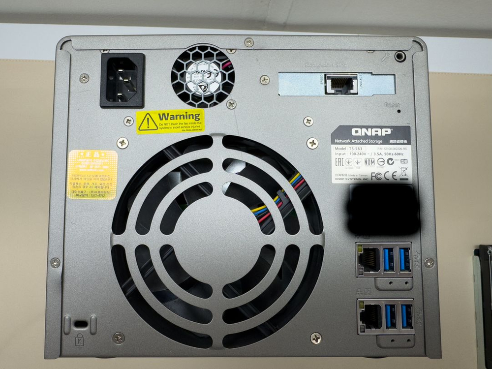 QNAP 5베이 나스 NAS (TS-563) + 10GB 랜카드 + 30TB 시게이트 하드 (6TBx5개)--1