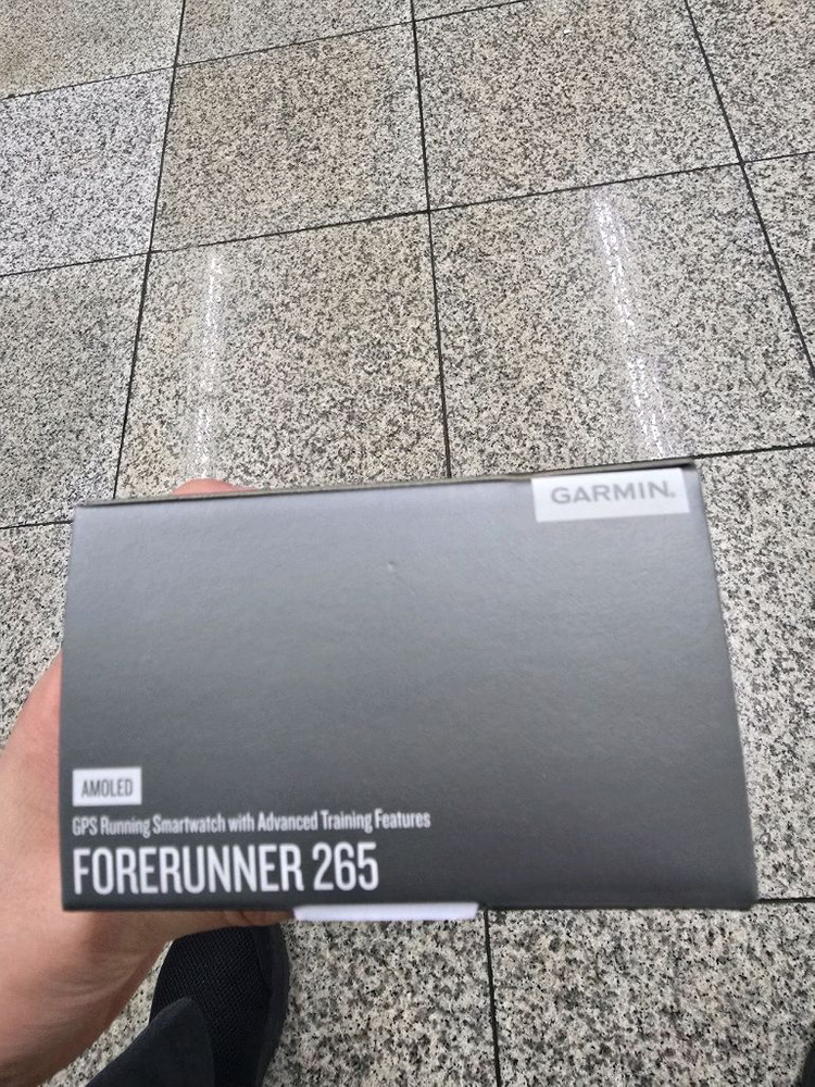 가민 포러너265 (GPS 러닝 스마트워치)--1